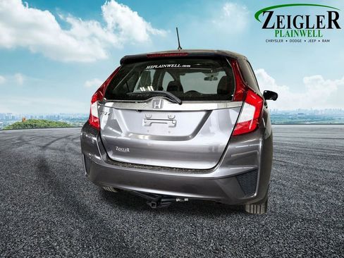 Used 2016 Honda Fit EX image 5