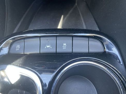 Used 2024 Buick Encore GX Sport Touring FWD image 17