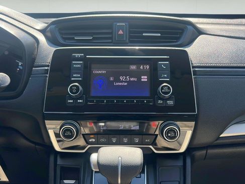 Used 2018 Honda CR-V LX image 16