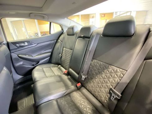 Used 2019 Nissan Maxima Platinum w/ Sport Mat Group image 26