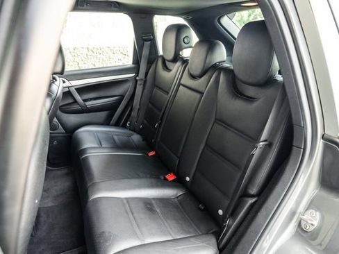 Used 2008 Porsche Cayenne AWD/4WD image 55