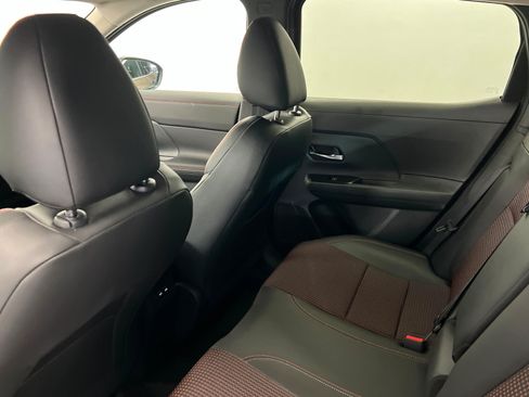 New 2026 Nissan Kicks SR AWD/4WD image 19