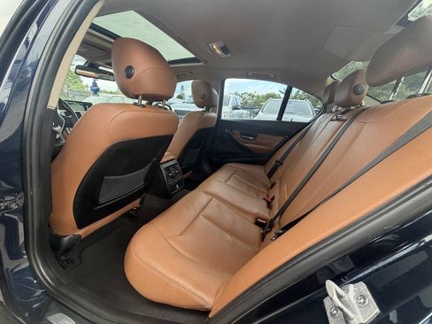 Used 2015 BMW 328i Sedan RWD image 17