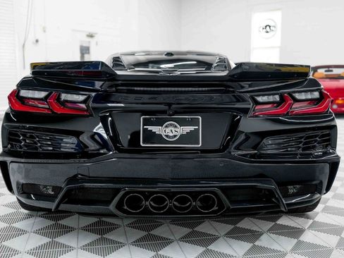 Used 2024 Chevrolet Corvette Z06 w/ Stealth Interior Trim Package RWD image 9