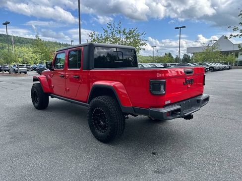 Used 2022 Jeep Gladiator Sport AWD/4WD image 3