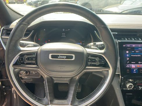 Used 2021 Jeep Grand Cherokee L Overland image 30