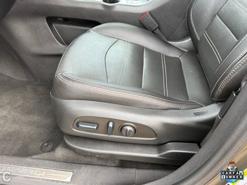 Used 2023 GMC Terrain Denali AWD/4WD image 13