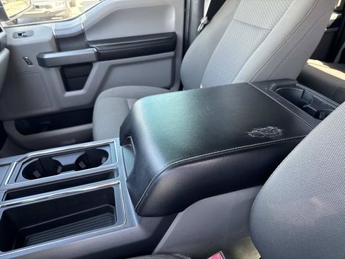 Used 2018 Ford F150 XLT w/ Equipment Group 302A Luxury image 26