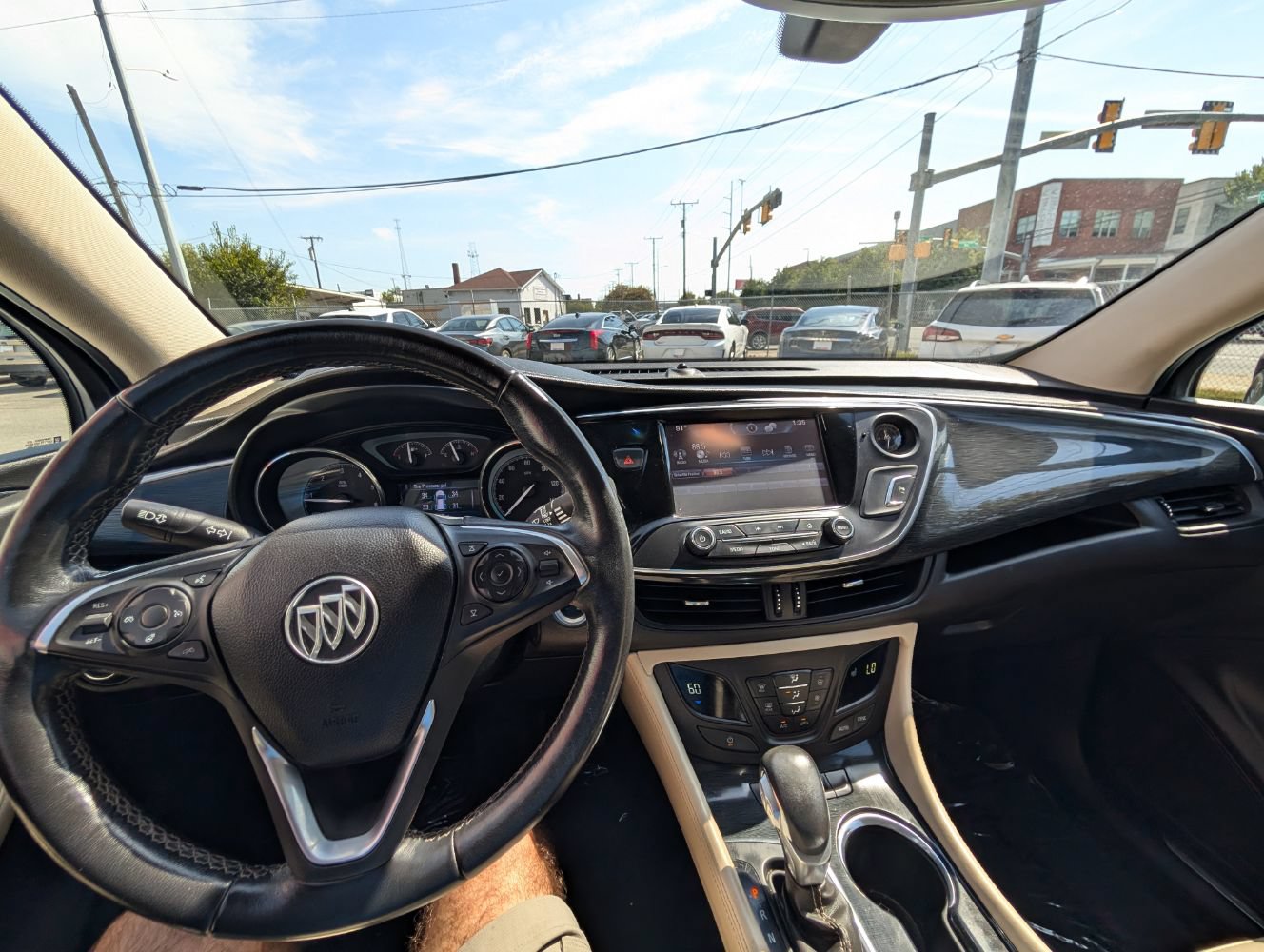 Used 2018 Buick Envision Essence AWD/4WD image 21