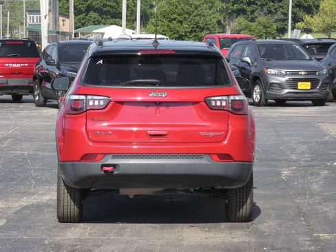 Used 2020 Jeep Compass Trailhawk AWD/4WD image 5