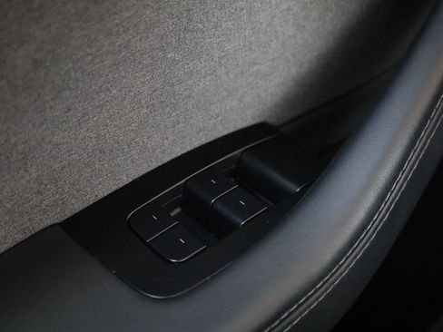 Used 2024 Tesla Model 3 Long Range RWD image 35