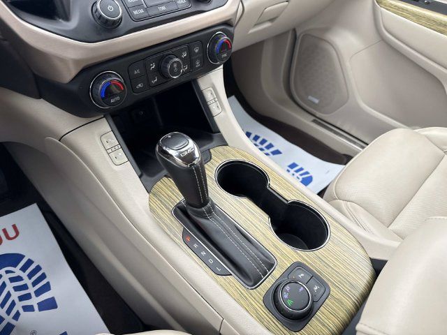 Used 2019 GMC Acadia Denali FWD image 45