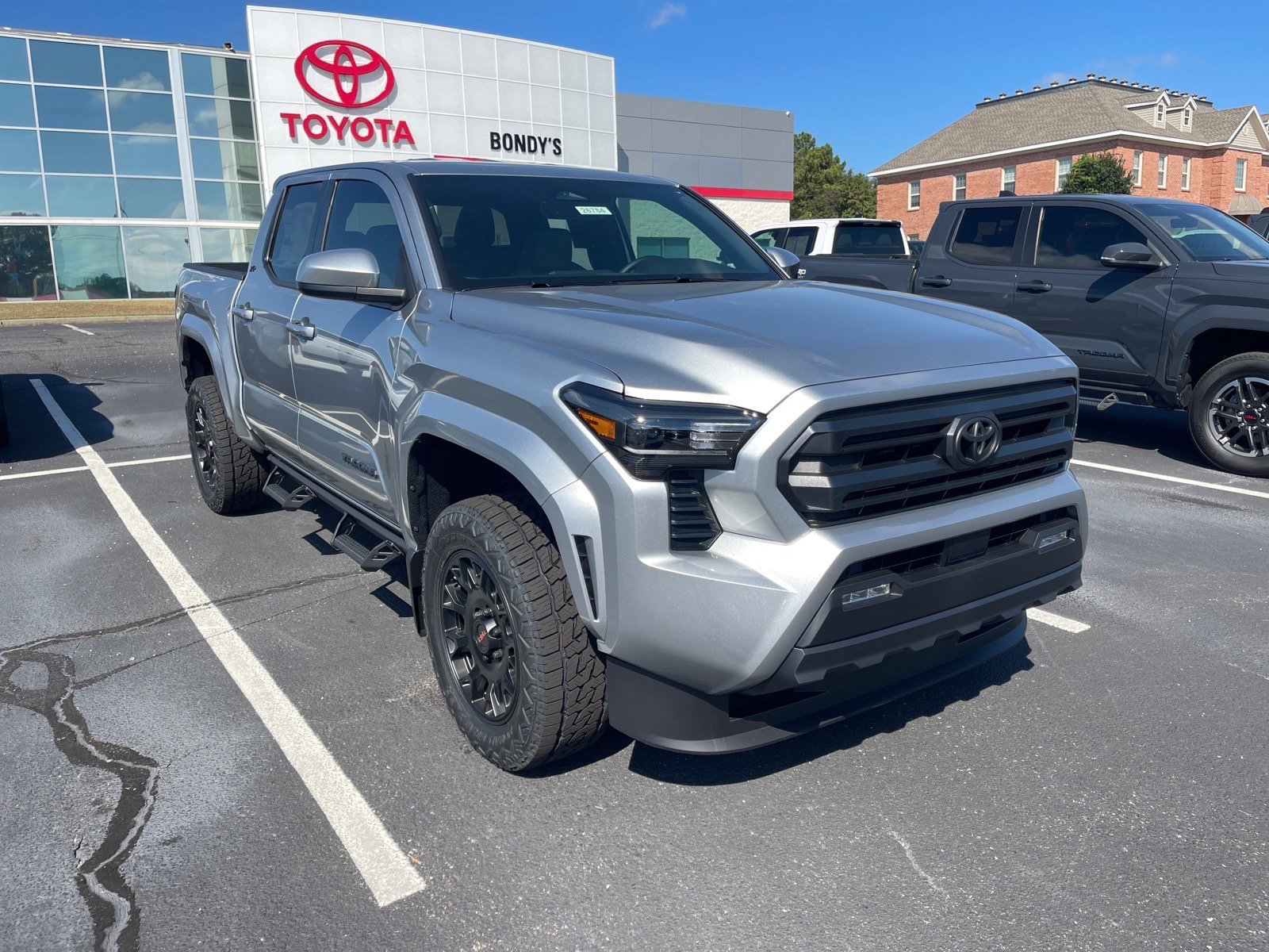 New 2026 Toyota Tacoma SR5 RWD image 1