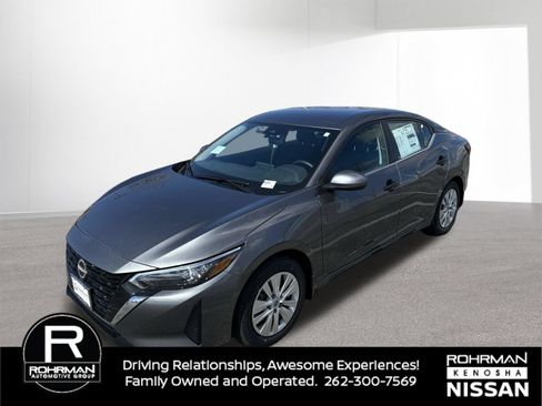 Used 2025 Nissan Sentra S w/ Trunk Package FWD image 2