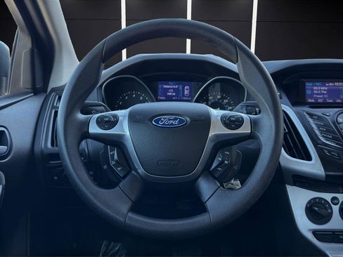 Used 2013 Ford Focus SE image 15
