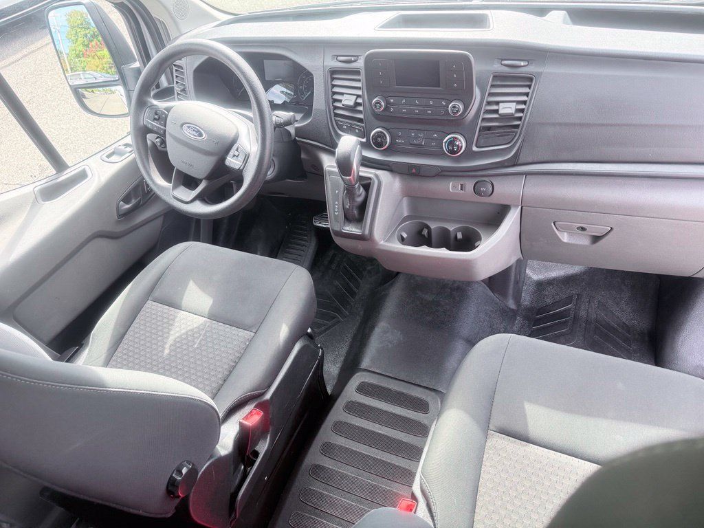 Used 2025 Ford Transit 250 Low Roof w/ Exterior Upgrade Package RWD image 12