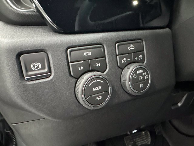 New 2026 Chevrolet Silverado 1500 RST AWD/4WD image 11