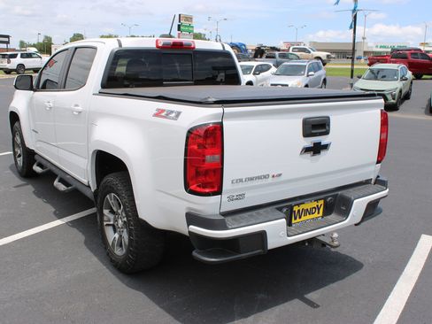 Used 2019 Chevrolet Colorado Z71 AWD/4WD image 6