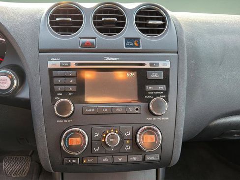 Used 2011 Nissan Altima 2.5 S w/ 2.5S Premium Audio Pkg image 27