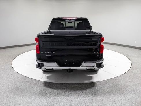 Used 2023 Chevrolet Silverado 1500 LTZ w/ LTZ Premium Package image 34