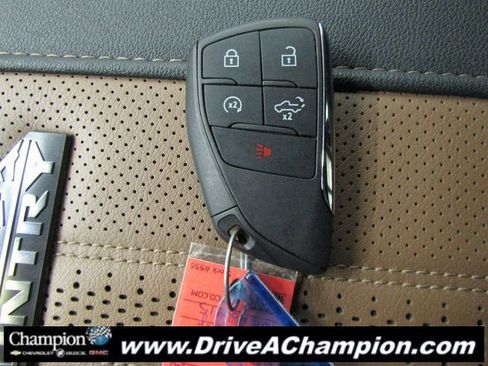 Certified 2025 Chevrolet Silverado 2500 High Country w/ High Country Premium Package image 14