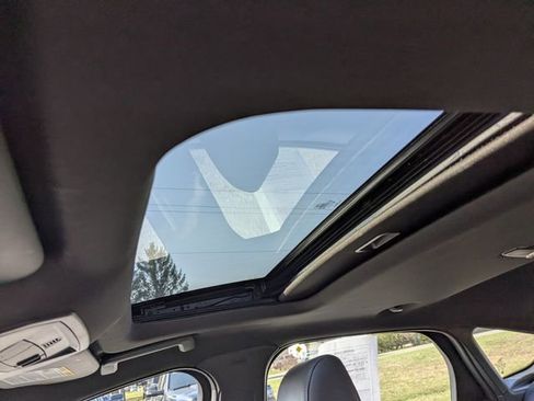 Used 2016 Ford Focus RS image 3