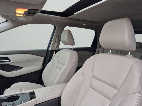 Used 2021 Nissan Rogue SL w/ Premium Package image 31