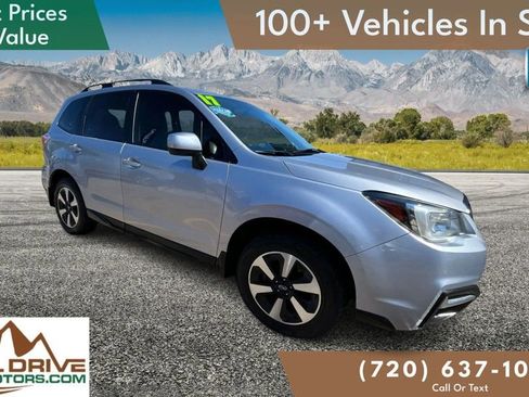 Used 2017 Subaru Forester 2.5i Premium w/ All-Weather Package AWD/4WD image 3