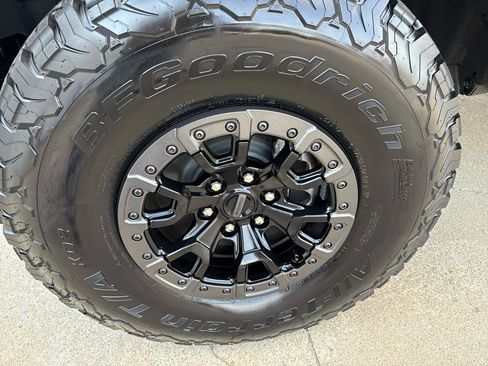 New 2025 Ford Bronco Raptor w/ Interior Carbon Fiber Pack AWD/4WD image 17