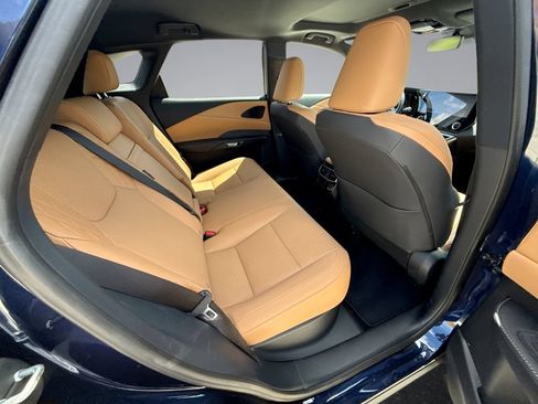 Used 2026 Lexus RX 350 Premium w/ Accessory Package (Z1) FWD image 17