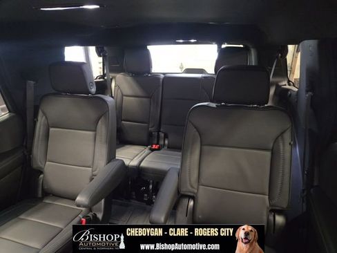 Used 2025 GMC Yukon Denali w/ LPO, Floor Liner Package AWD/4WD image 27