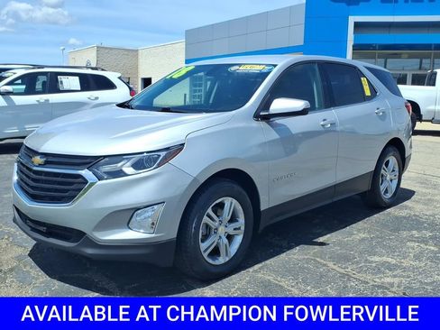 Used 2018 Chevrolet Equinox LT FWD image 3