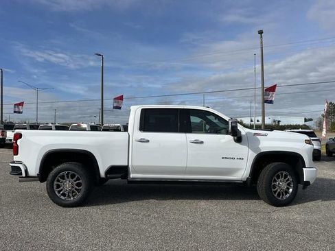 New 2026 Chevrolet Silverado 2500 LTZ w/ Z71 Chrome Sport Edition image 7