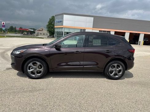 Used 2023 Ford Escape ST-Line Select w/ Tech Pack #2 AWD/4WD image 6