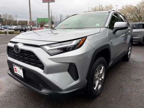 Certified 2025 Toyota RAV4 XLE image 4