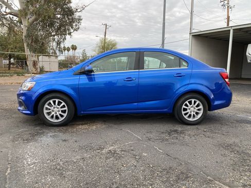 Used 2020 Chevrolet Sonic LT image 3