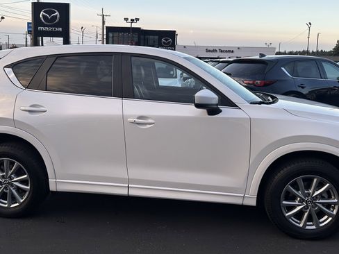 Certified 2024 MAZDA CX-5 AWD 2.5 S w/ Preferred Package image 5