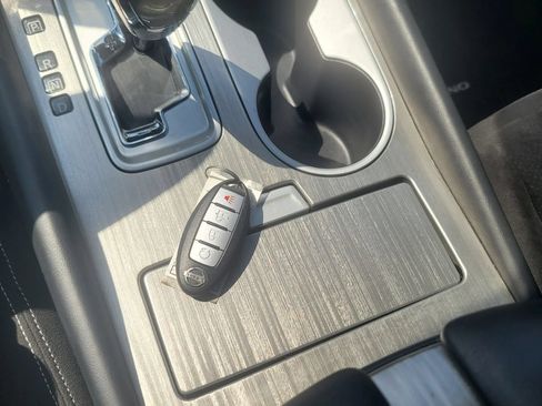 Used 2015 Nissan Murano SV AWD/4WD image 25