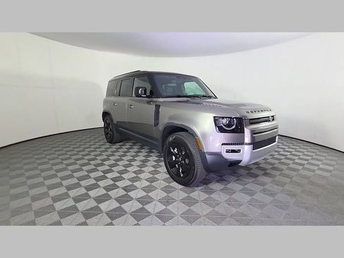 Used 2024 Land Rover Defender 110 S AWD/4WD image 53