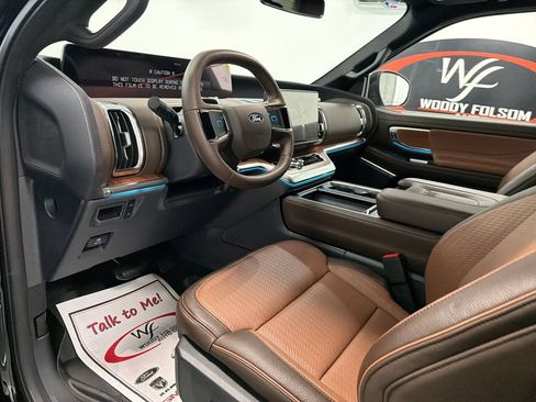New 2027 Ford Expedition Max King Ranch RWD image 11
