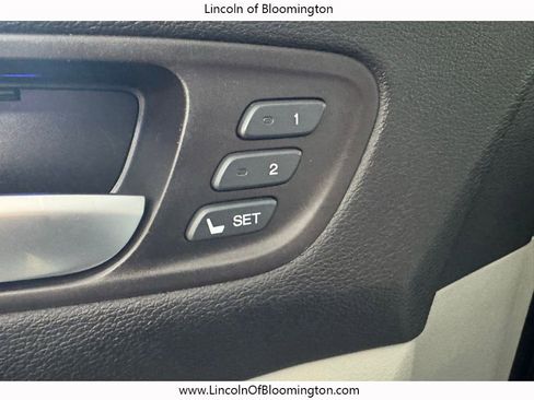 Used 2016 Acura MDX SH-AWD image 31