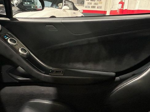 Used 2012 McLaren MP4-12C Coupe RWD image 28