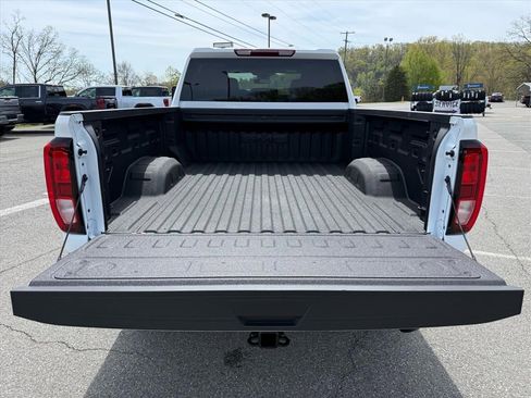 New 2026 GMC Sierra 2500 Denali Ultimate image 5
