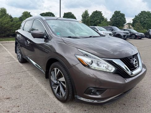 Used 2016 Nissan Murano Platinum w/ Platinum Technology Package AWD/4WD image 3