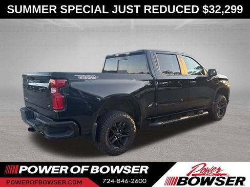Used 2019 Chevrolet Silverado 1500 LT Trail Boss AWD/4WD image 9