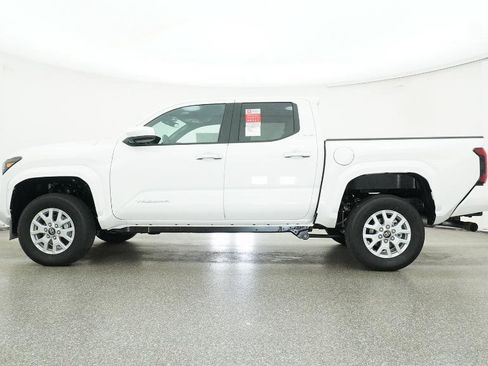 New 2025 Toyota Tacoma SR5 image 10