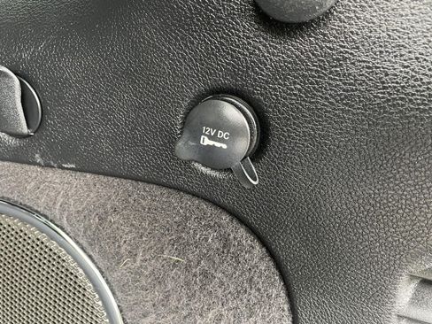 Used 2019 Jeep Grand Cherokee Altitude AWD/4WD image 45