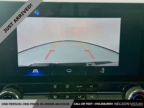 Used 2024 Chevrolet Colorado Trail Boss w/ Advanced Trailering Package image 14