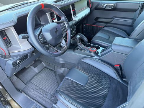 Certified 2024 Ford Bronco Raptor w/ Interior Carbon Fiber Pack 6 AWD/4WD image 4