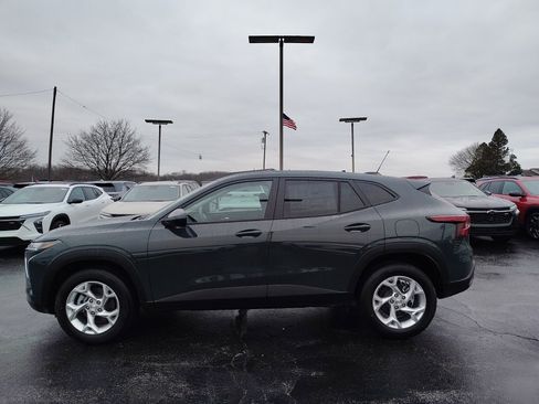 New 2026 Chevrolet Trax LS w/ LS Convenience Package image 6